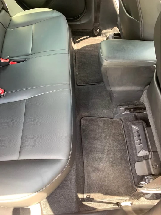 2016 Lexus CT - Image 19 of 20