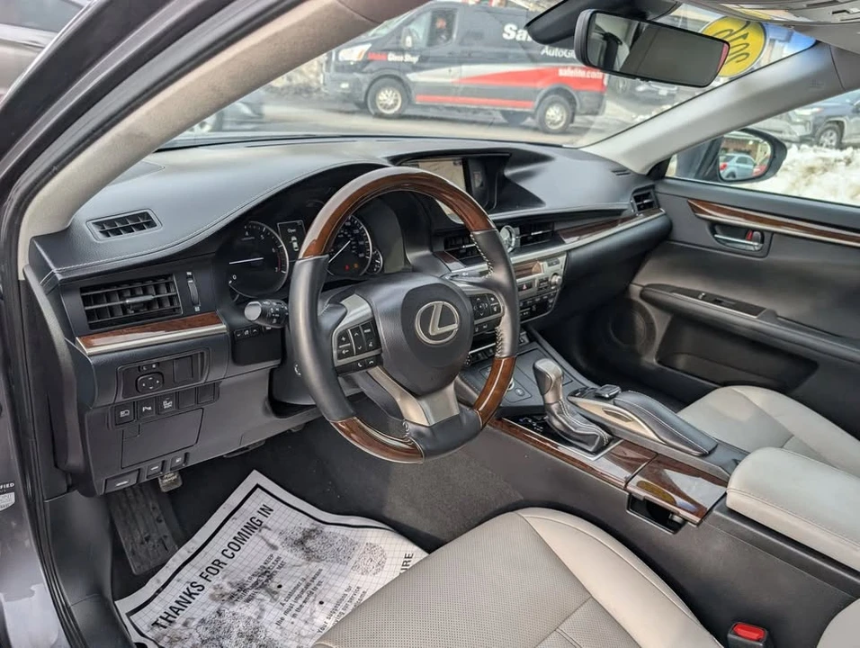 2016 Lexus ES 6th Gen - Image 13 of 20