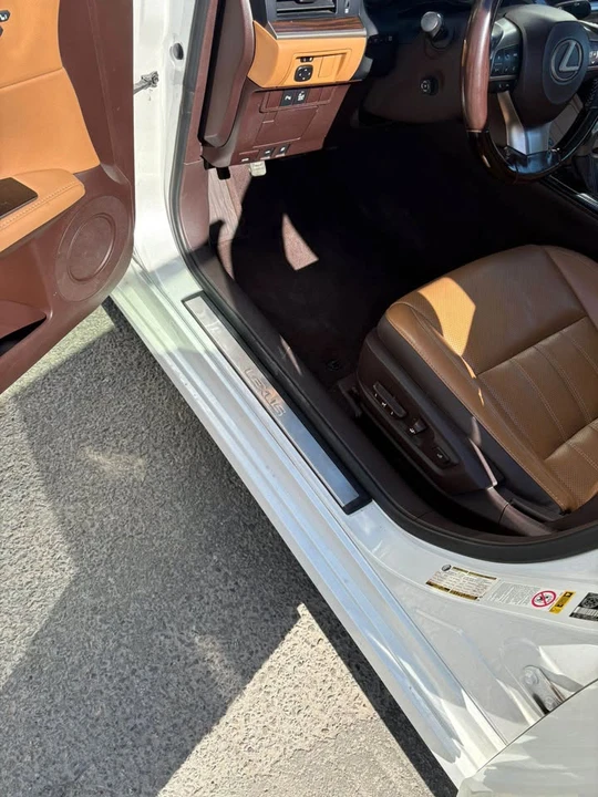 2016 Lexus ES 6th Gen - Image 4 of 20