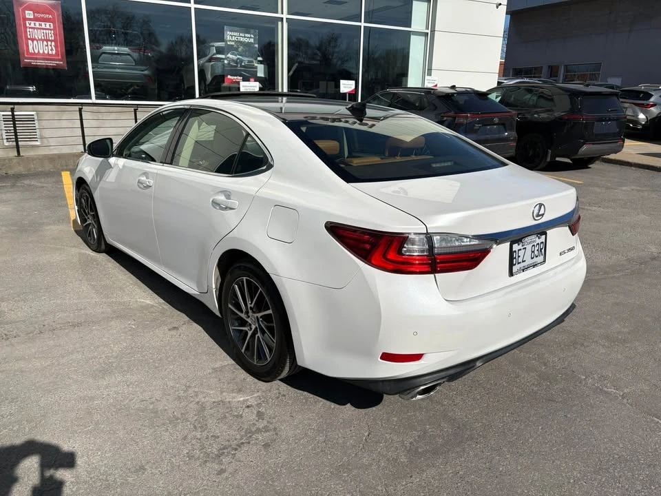 2016 Lexus ES 6th Gen - Image 2 of 20