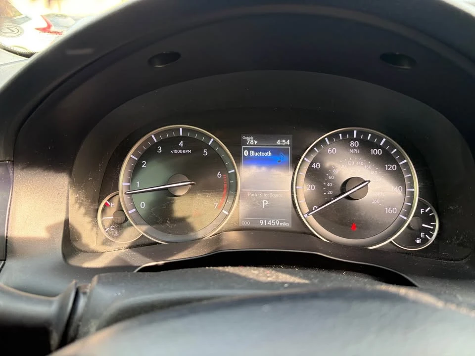 2016 Lexus ES 6th Gen - Image 14 of 16