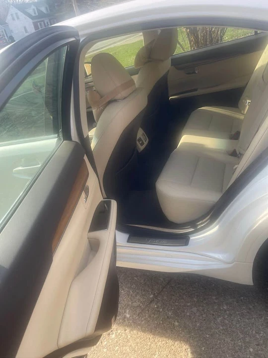 2016 Lexus ES 6th Gen - Image 20 of 20