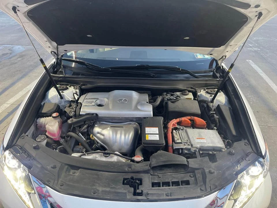 2016 Lexus ES 6th Gen - Image 14 of 20