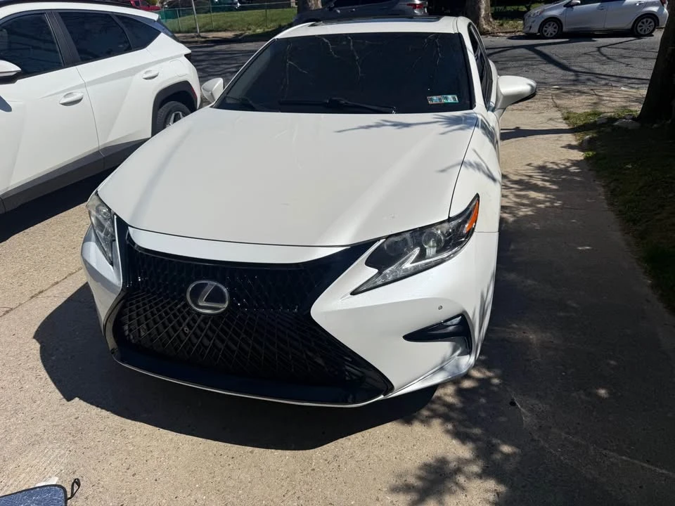 2016 Lexus ES 6th Gen - Image 3 of 6