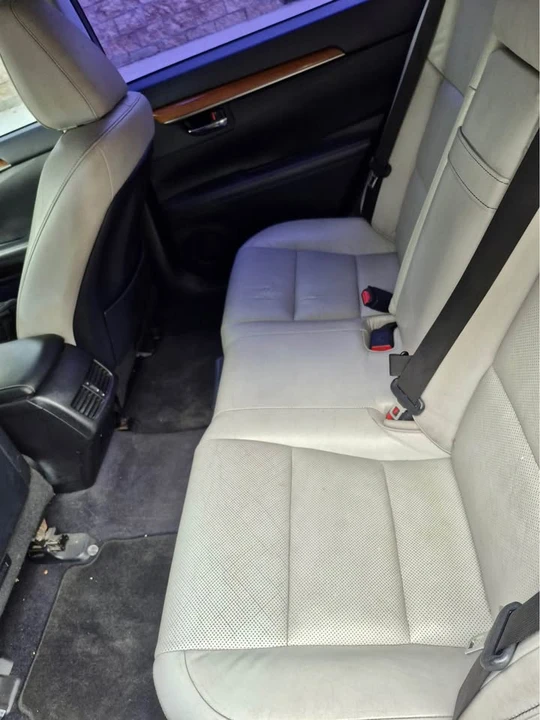 2016 Lexus ES 6th Gen - Image 7 of 12