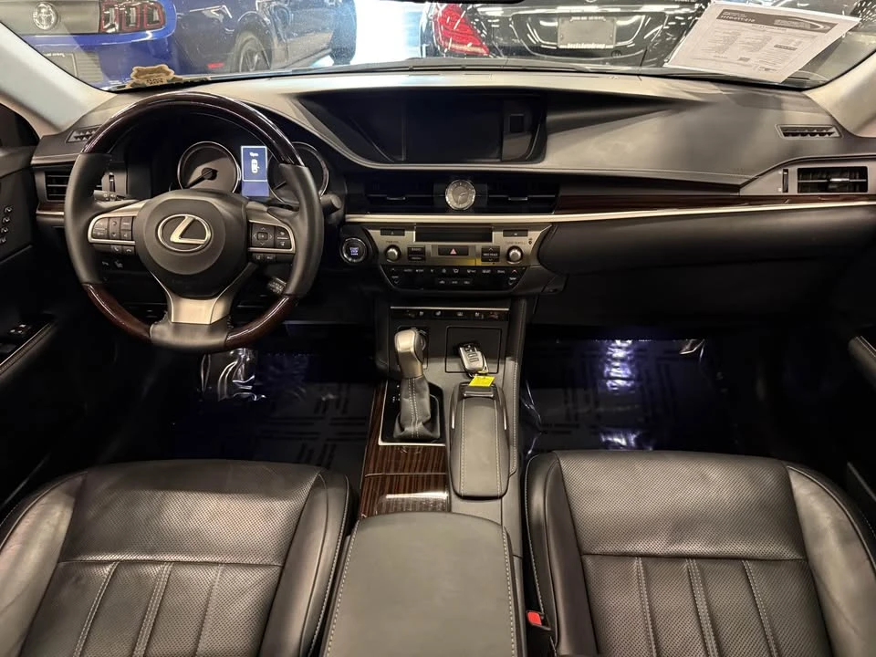 2016 Lexus ES 6th Gen - Image 7 of 7