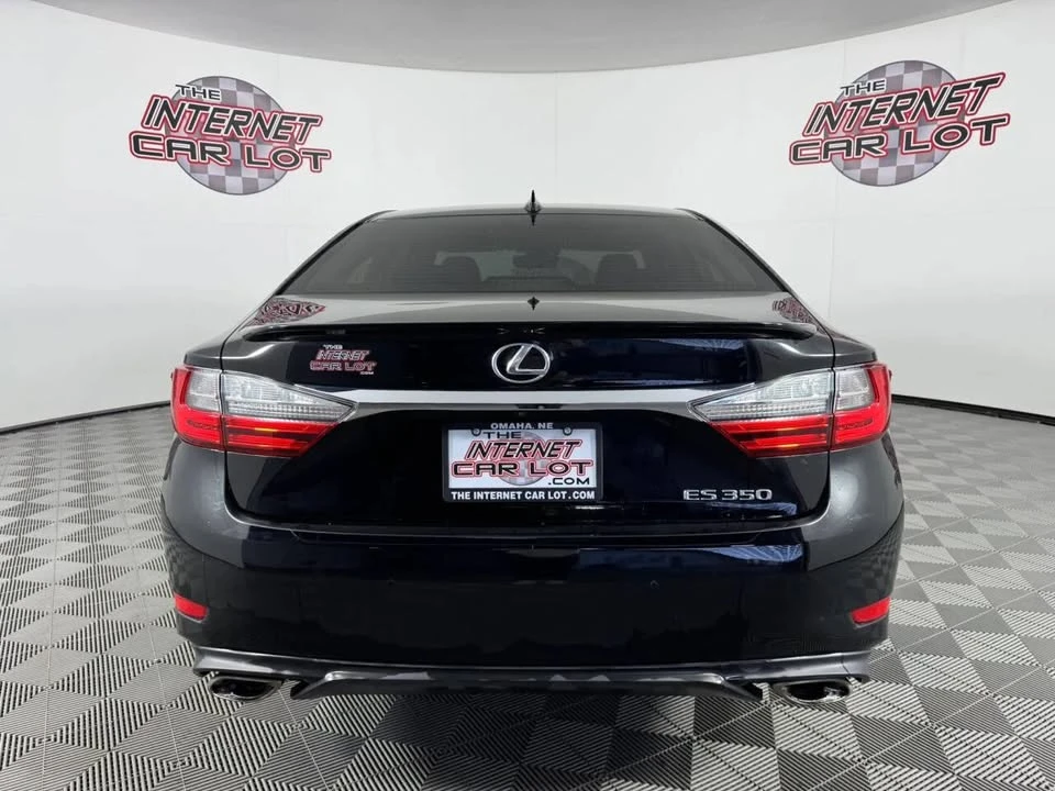 2016 Lexus ES 6th Gen - Image 6 of 20