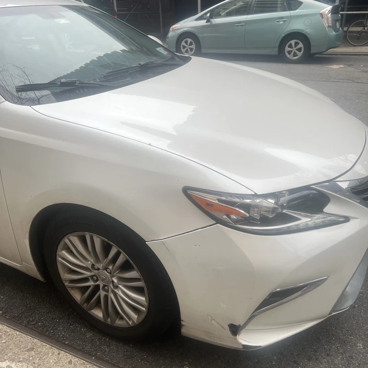 2016 Lexus ES 6th Gen - Image 4 of 5