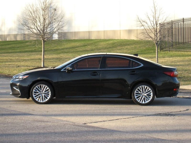 2016 Lexus ES 6th Gen - Image 6 of 12