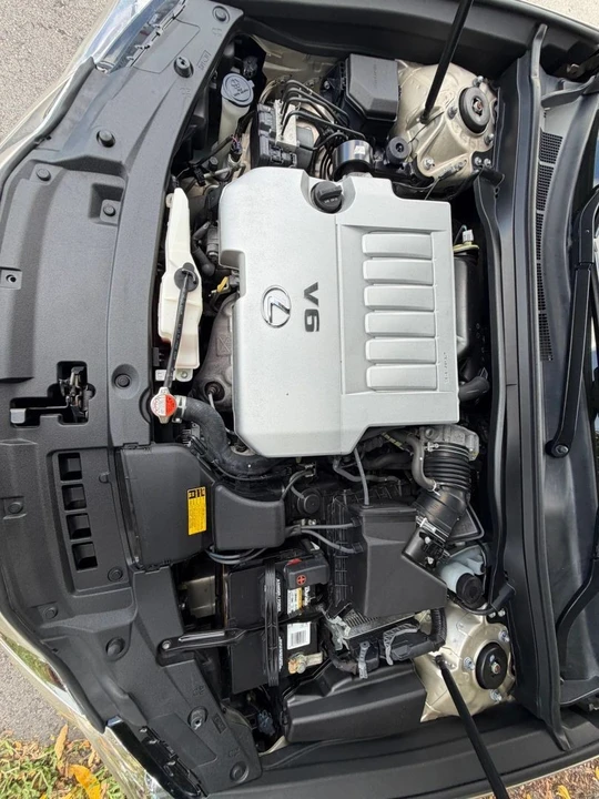 2016 Lexus ES 6th Gen - Image 19 of 20