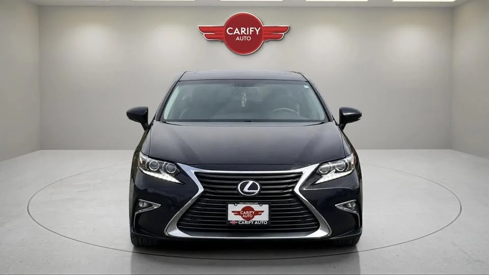 2016 Lexus ES 6th Gen - Image 2 of 20