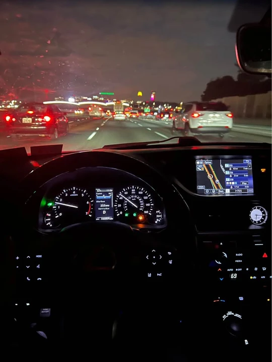 2016 Lexus ES 6th Gen - Image 6 of 6