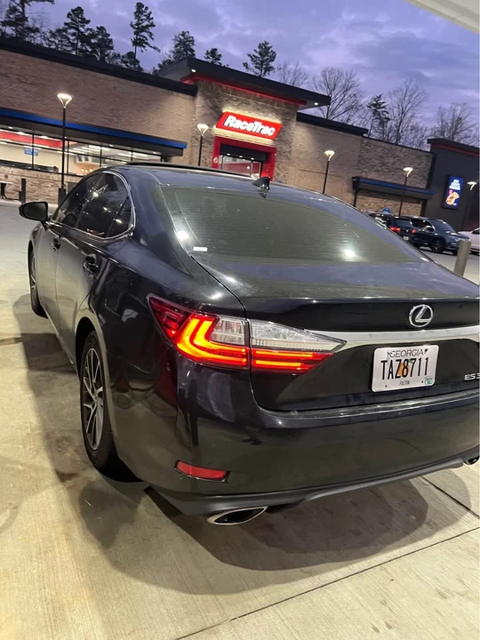 2016 Lexus ES 6th Gen - Image 3 of 6