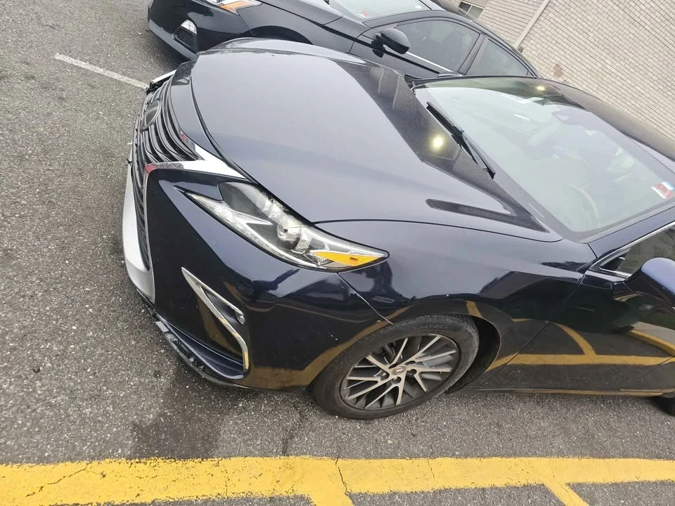 2016 Lexus ES 6th Gen - Image 12 of 16