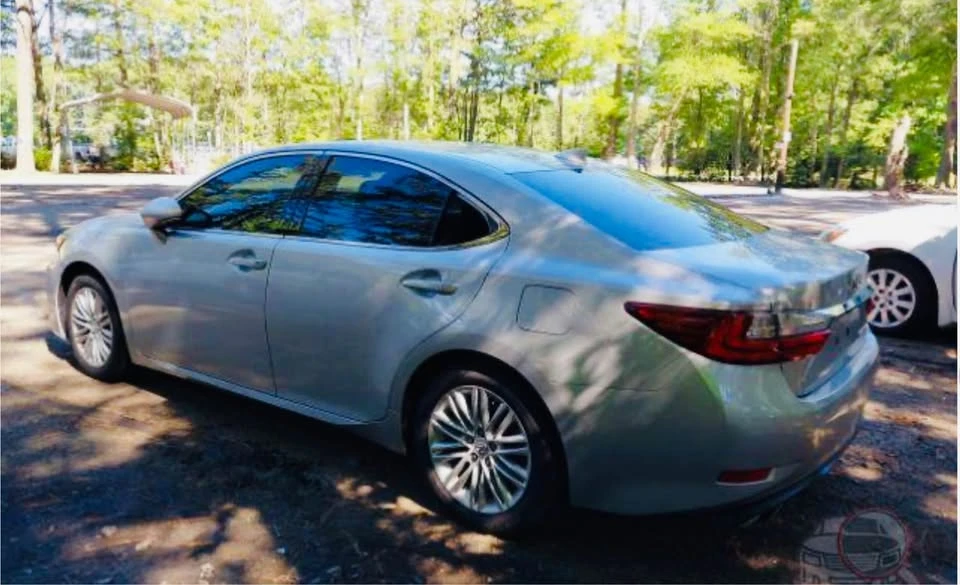 2016 Lexus ES 6th Gen - Image 7 of 8