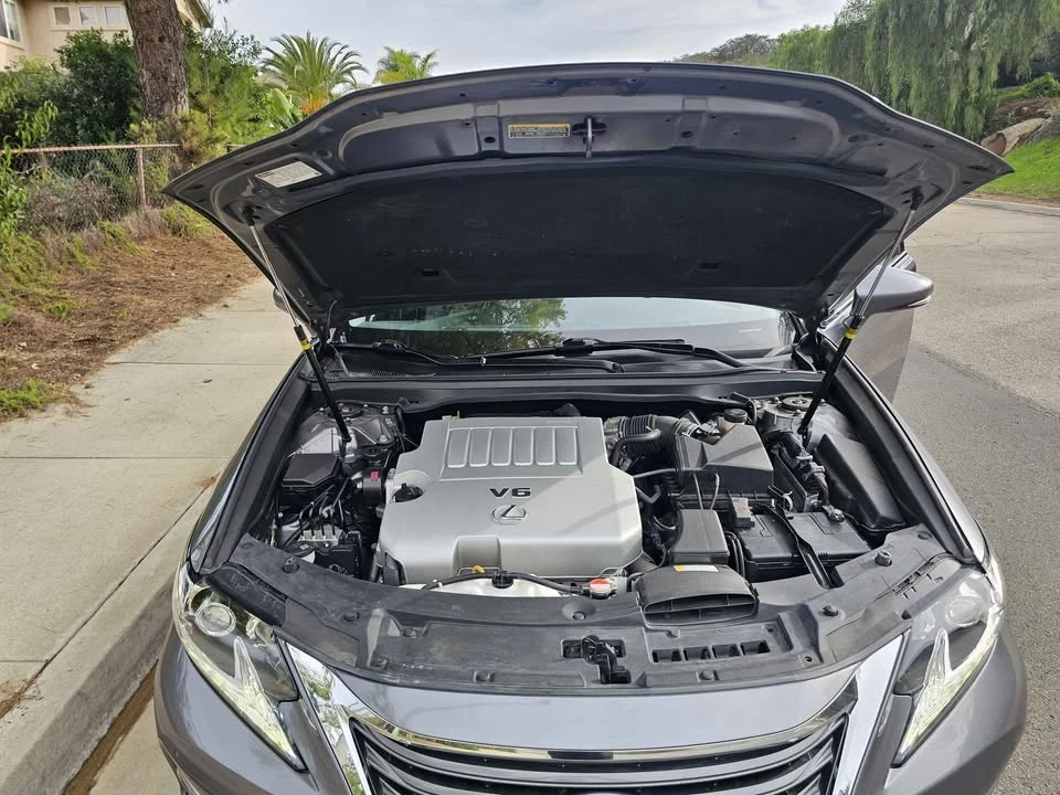 2016 Lexus ES 6th Gen - Image 19 of 19