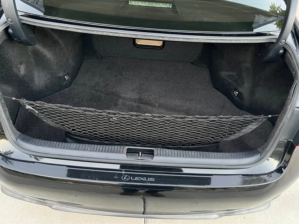 2016 Lexus ES 6th Gen - Image 11 of 14