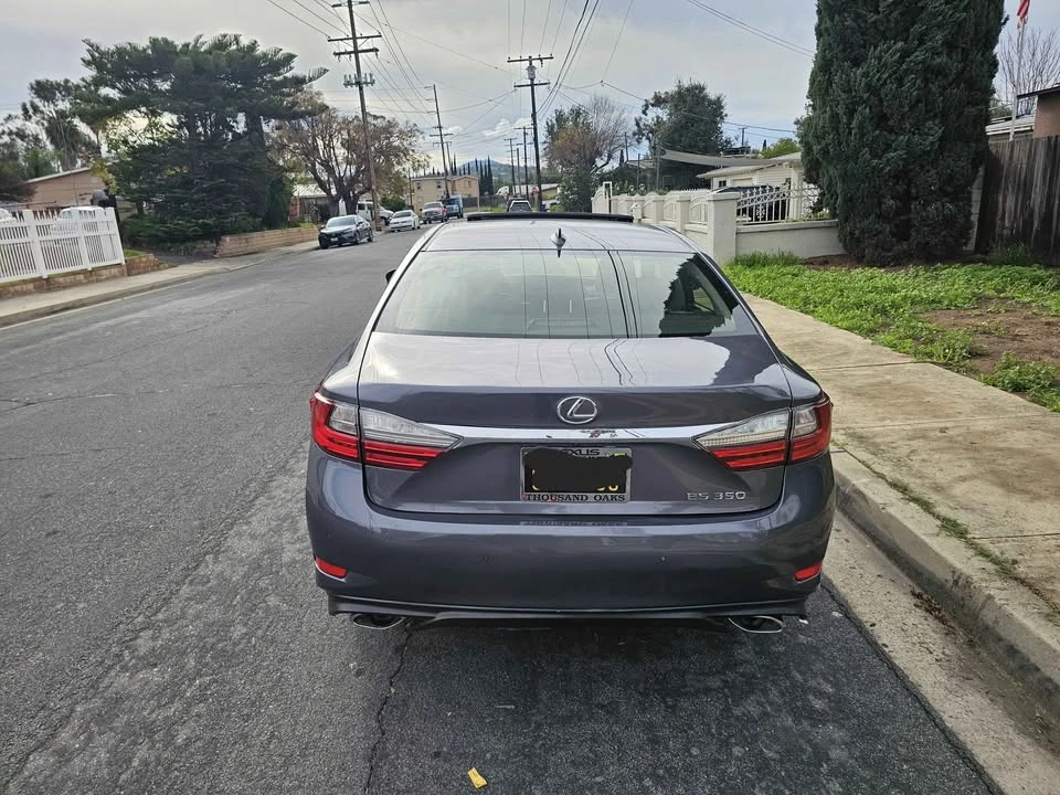 2016 Lexus ES 6th Gen - Image 4 of 19