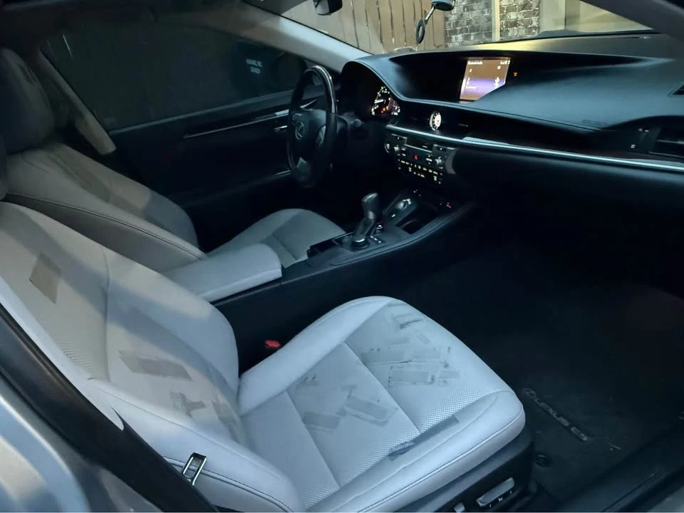 2016 Lexus ES 6th Gen - Image 8 of 8