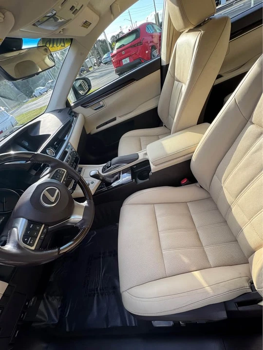 2016 Lexus ES 6th Gen - Image 6 of 9