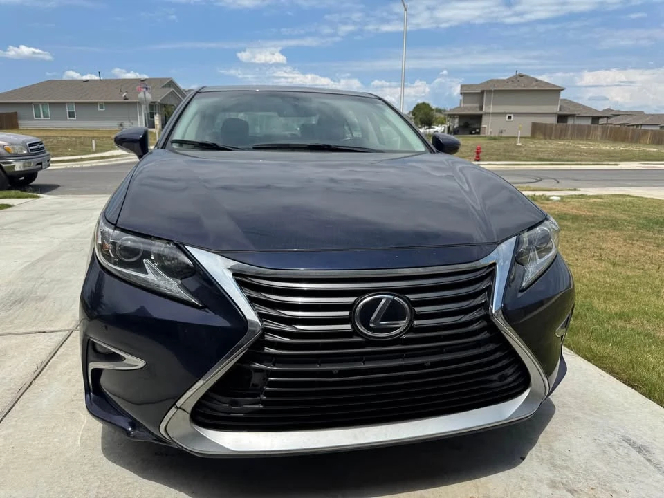 2016 Lexus ES 6th Gen - Image 9 of 9