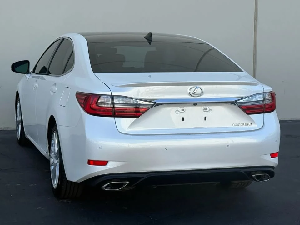 2016 Lexus ES 6th Gen - Image 6 of 20