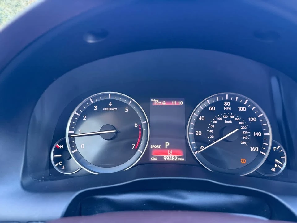 2016 Lexus ES 6th Gen - Image 11 of 20