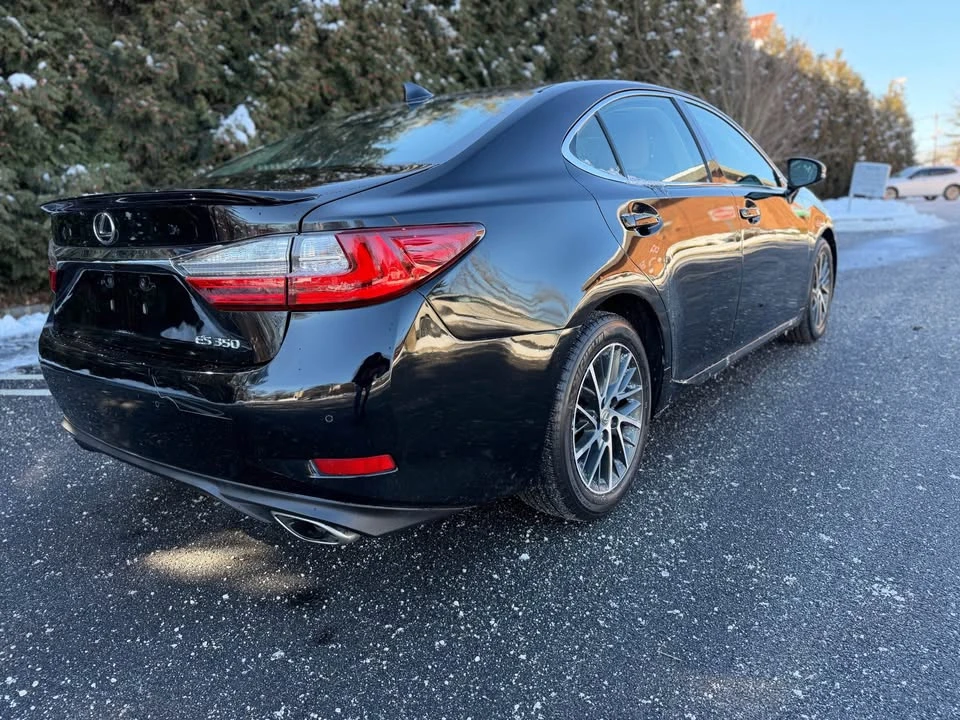 2016 Lexus ES 6th Gen - Image 6 of 20