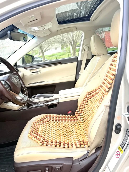 2016 Lexus ES 6th Gen - Image 17 of 20