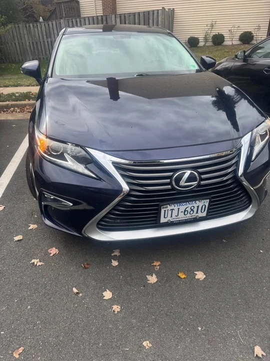 2016 Lexus ES 6th Gen - Image 8 of 19