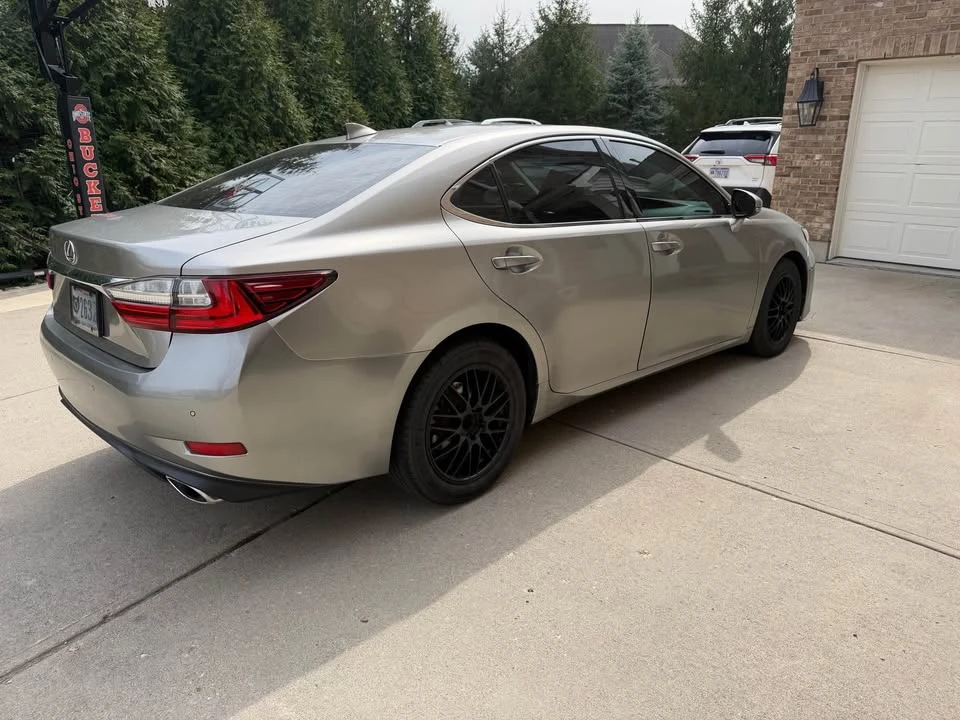 2016 Lexus ES 6th Gen - Image 5 of 7