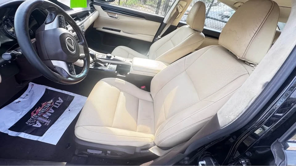 2016 Lexus ES 6th Gen - Image 6 of 15