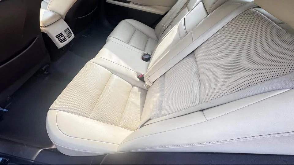 2016 Lexus ES 6th Gen - Image 12 of 15