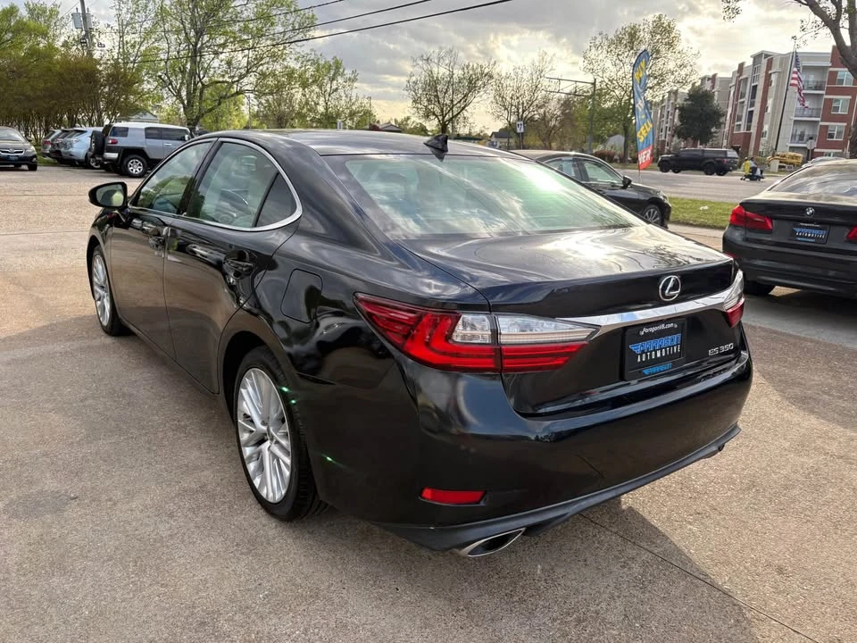 2016 Lexus ES 6th Gen - Image 4 of 20