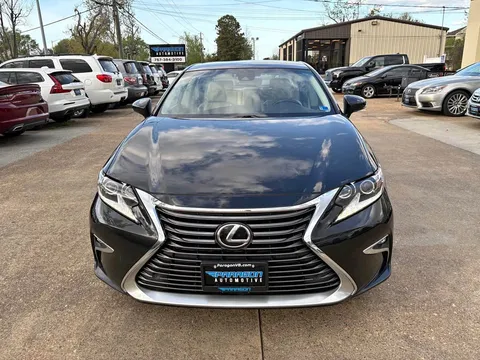 2016 Lexus ES 350 Sedan