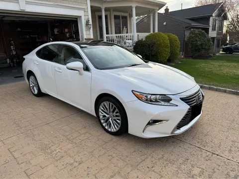 2016 Lexus ES 350 Sedan