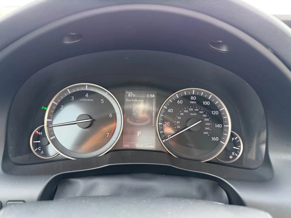 2016 Lexus ES 6th Gen - Image 19 of 20