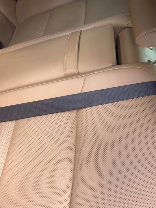 2016 Lexus ES 6th Gen - Image 11 of 12