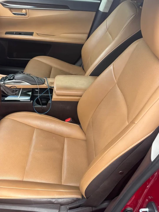 2016 Lexus ES 6th Gen - Image 7 of 12