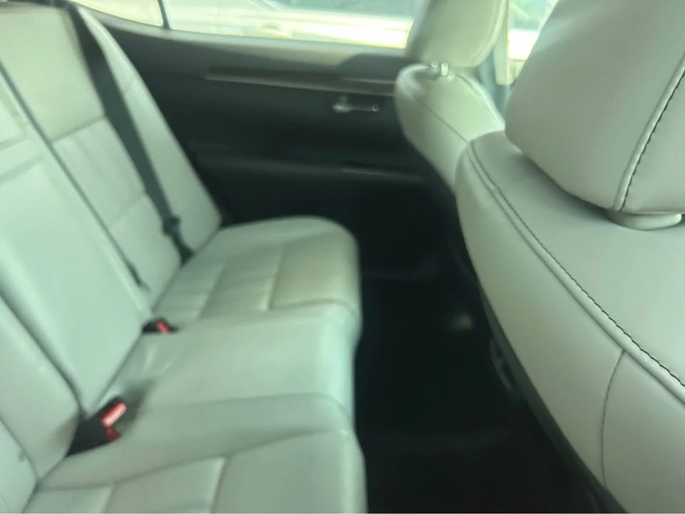 2016 Lexus ES 6th Gen - Image 5 of 5