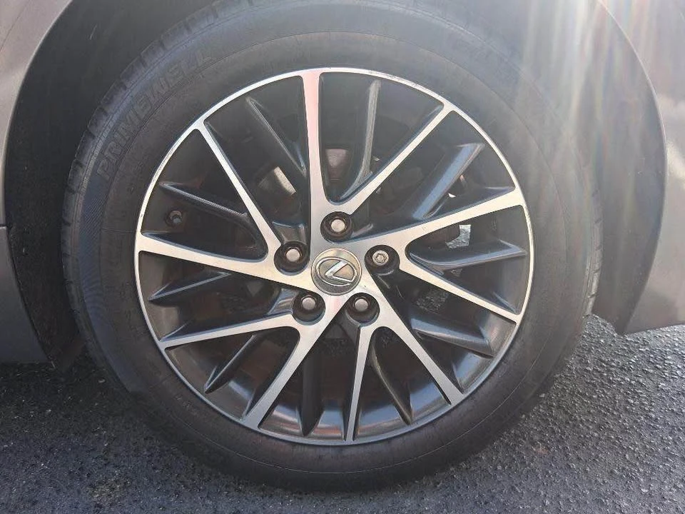 2016 Lexus ES 6th Gen - Image 12 of 12