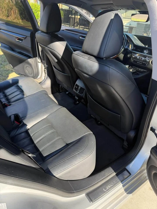 2016 Lexus ES 6th Gen - Image 4 of 13