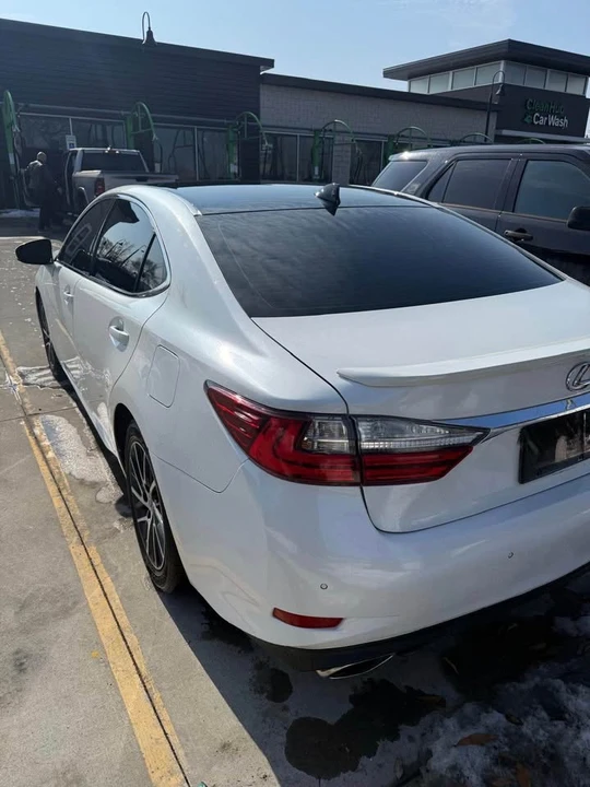 2016 Lexus ES 6th Gen - Image 5 of 6