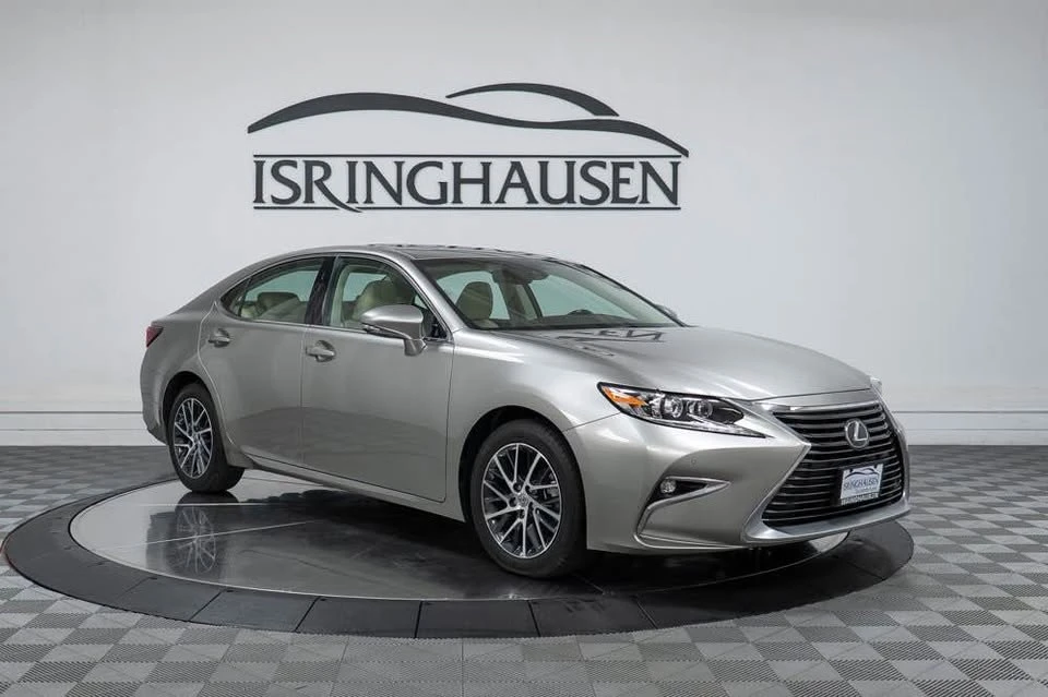 2016 Lexus ES 6th Gen - Image 2 of 13