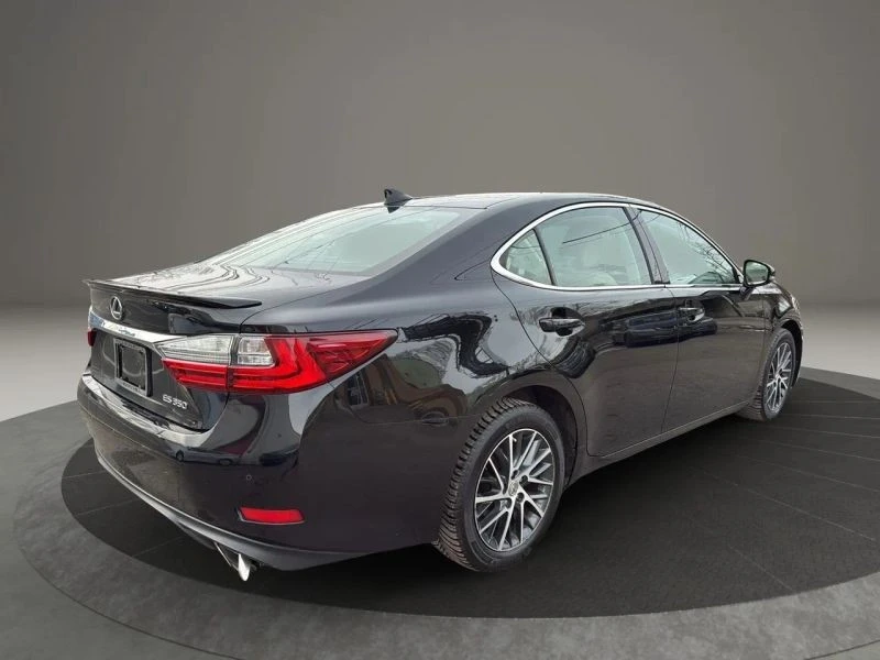 2016 Lexus ES 6th Gen - Image 5 of 12
