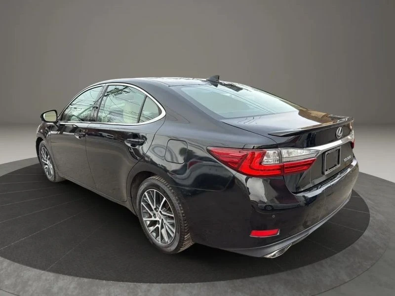 2016 Lexus ES 6th Gen - Image 7 of 12