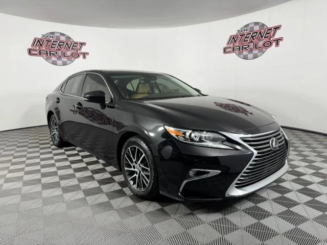 2016 Lexus ES 6th Gen - Image 9 of 12