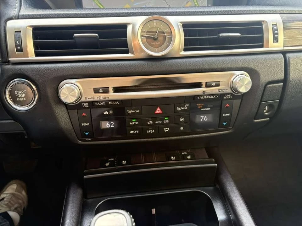 2016 Lexus GS 4th Gen - Image 13 of 14
