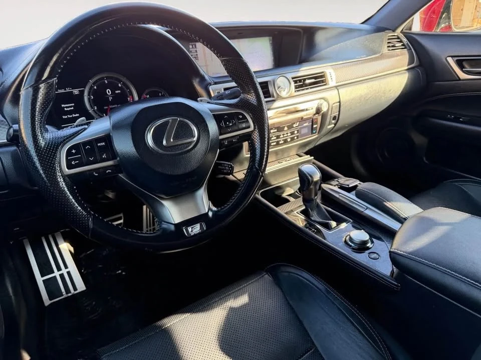 2016 Lexus GS - Image 4 of 17