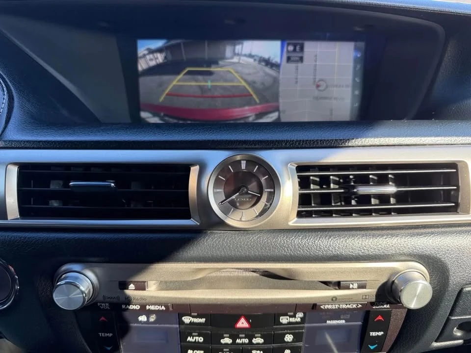 2016 Lexus GS - Image 6 of 17